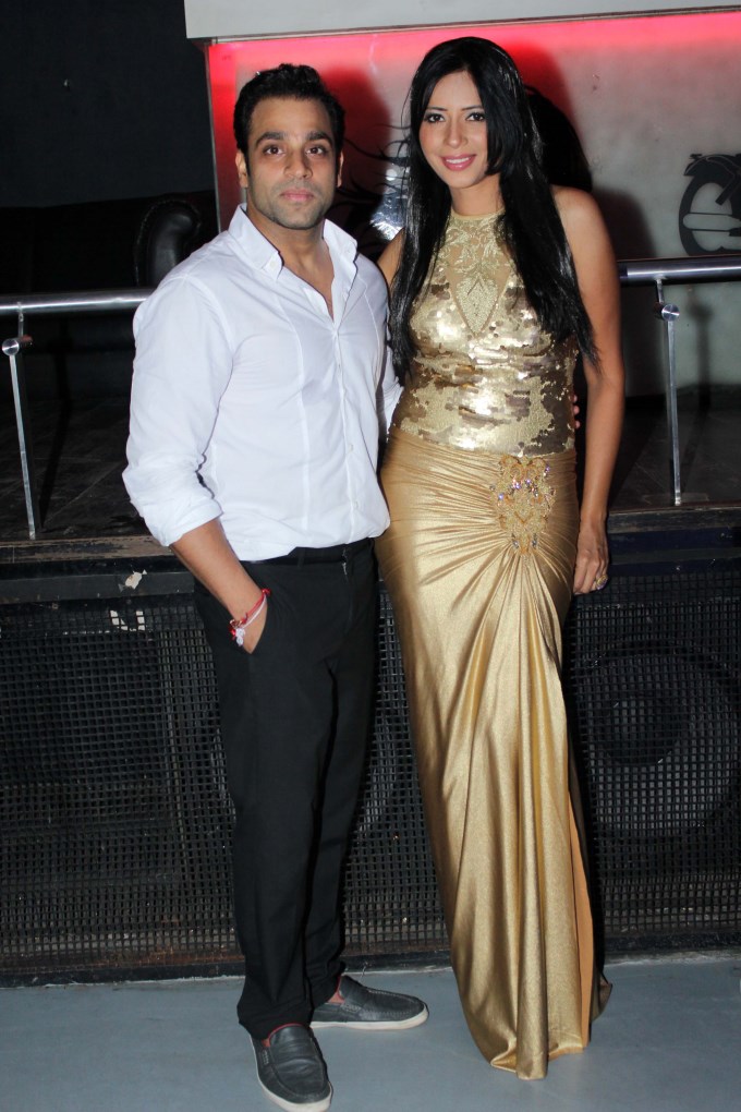 Rozlyn Khan 25th Birthday Bash