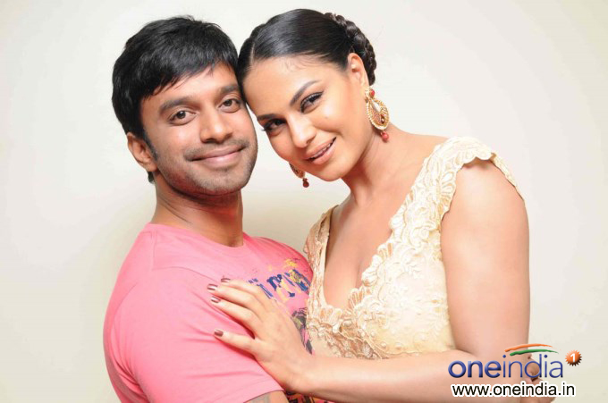 Silk Sakkath Hot Maga film press meet