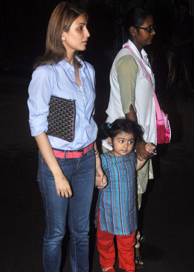 Salman Khan's Ganesh Chaturthi Celebration 2013