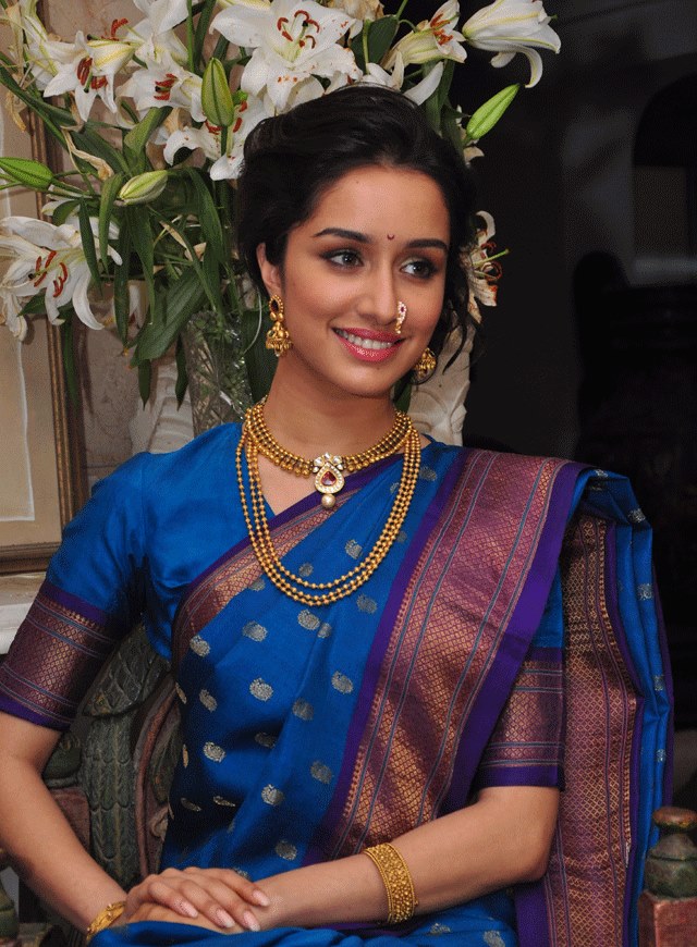 Shraddha Kapoor's Ganesh Chaturthi 2013 celebration