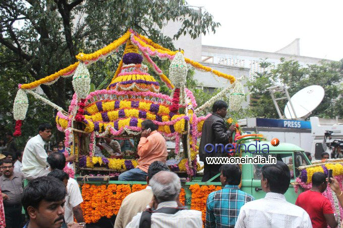 Famous Singer Manna Dey Funeral