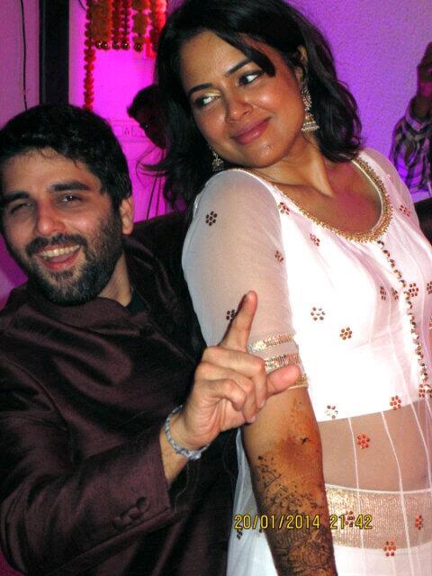 Sameera Reddy gets married to Akshai Varde