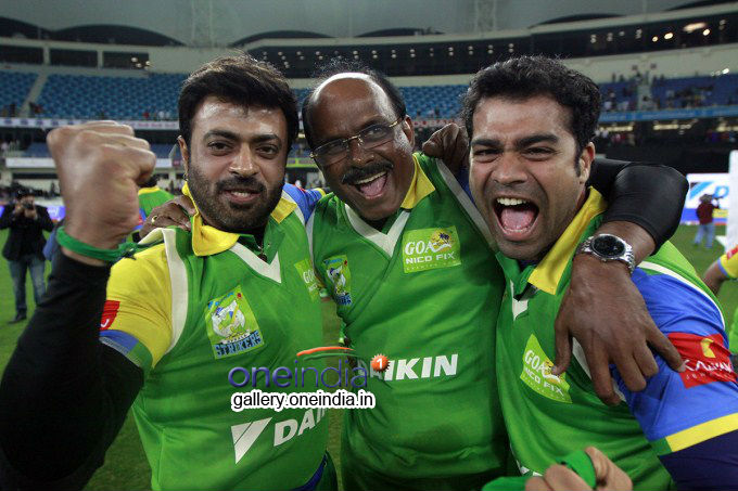 CCL 4 : Kerala Strikers Vs Veer Marathi