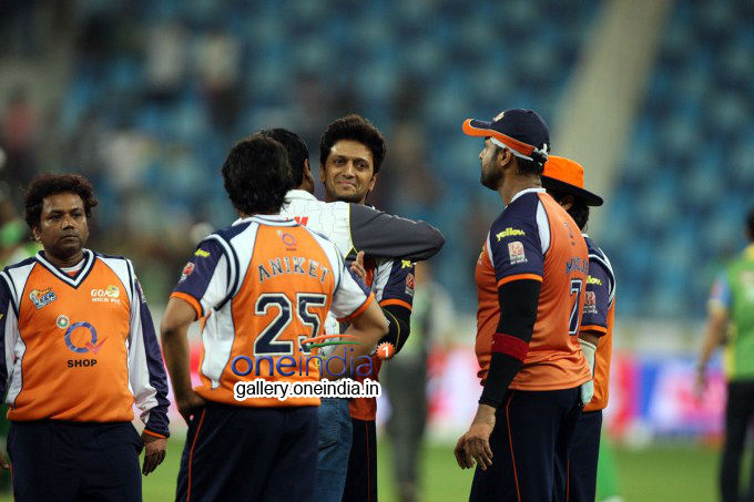 CCL 4 : Kerala Strikers Vs Veer Marathi