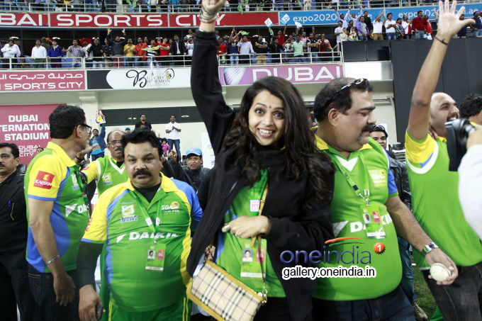 CCL 4 : Kerala Strikers Vs Veer Marathi