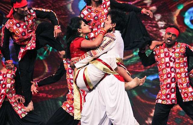 Thaka Dhimi Tha Dancing Star