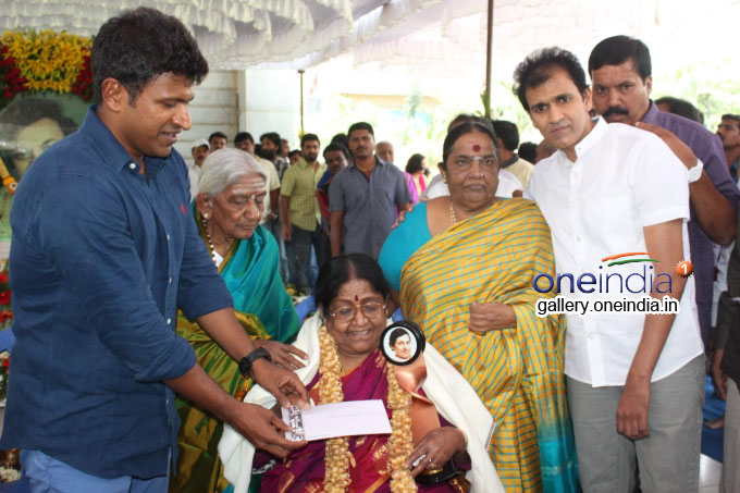 Dr Rajkumar Birthday Celebration