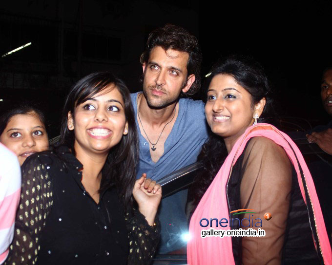 Hrithik Roshan with Family Snapped at Nido Bandra