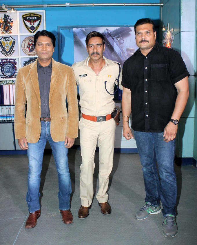 Ajay Devgan Promotes Singham Returns on the sets of CID