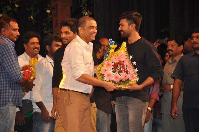 Pilla Nuvvu Leni Jeevitham Audio Launch