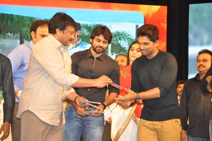 Pilla Nuvvu Leni Jeevitham Audio Launch