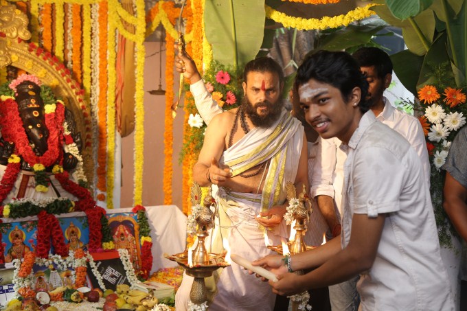 Kamar Kattu Movie Pooja