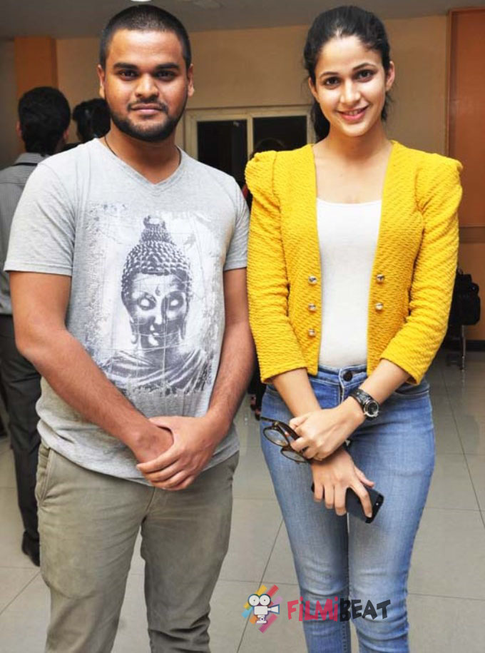 Naa Bangaru Talli Special Show