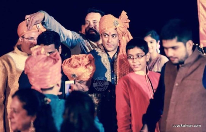 Salman Khan Attends Pulkit Samrat & Shweta Rohira Wedding