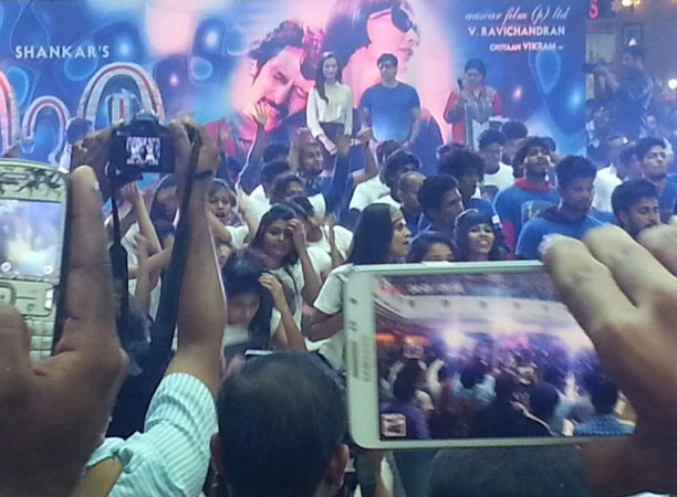 I Movie Promotion At Kochi