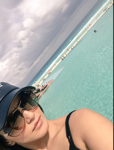 Sunny Leone Romantic Holiday In Mexico
