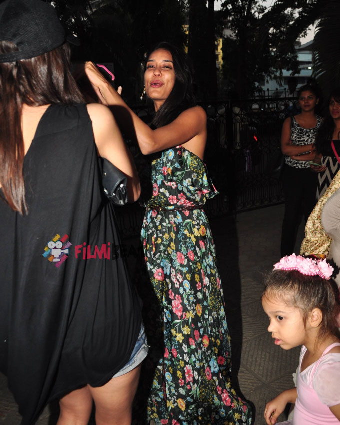 Lisa Haydon Chairs For Her Sister Julia Hyden's Academy