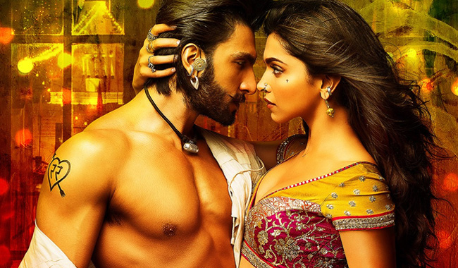 Valentine's Day Special : Romantic On Screen Bollywood Couples