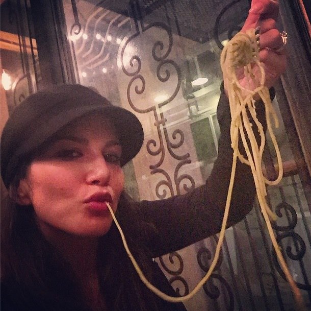 Sunny Leone's Unseen Candid Selfie Pics