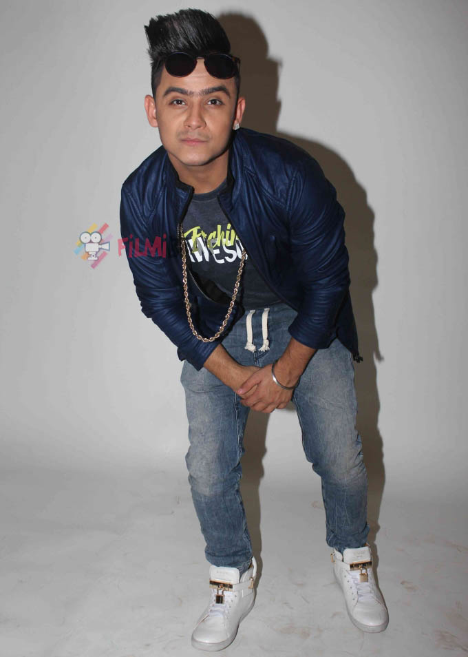 Bottoms Up Album Photo Shoot