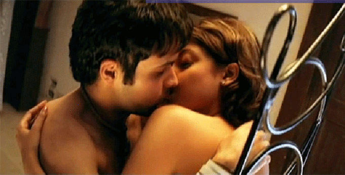 Emraan Hashmi Sensational Kissing Scenes