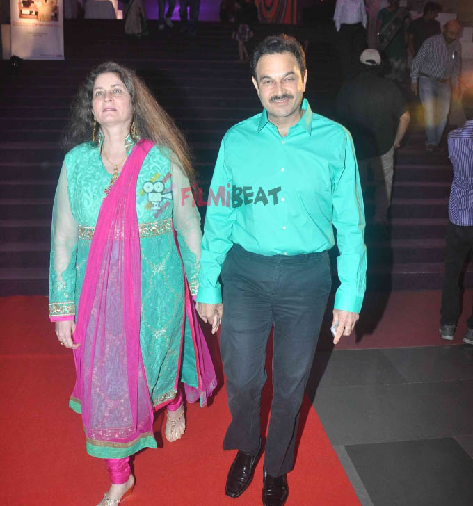 'Mera Woh Matlab Nahi Tha' Play Premiere