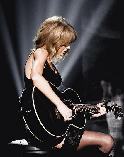 iHeartRadio Music Awards 2015