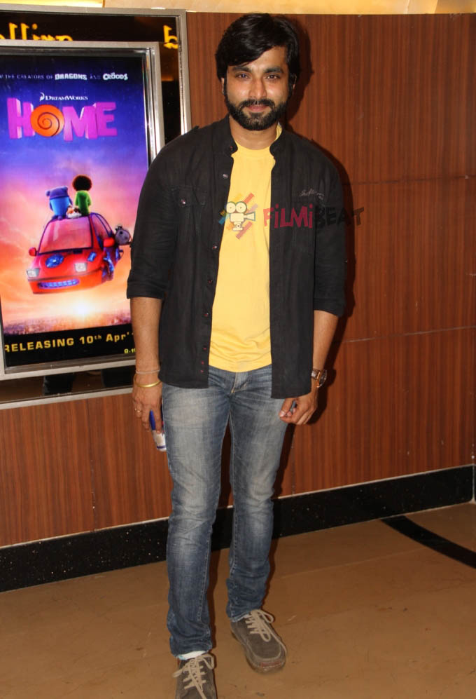 'Coffee Ani Barach Kahi' Marathi Film Premiere Show