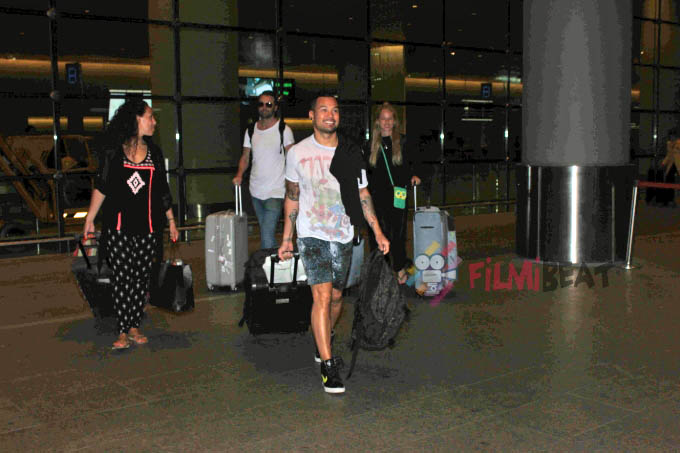 Vengaboys Arrive For India Tour