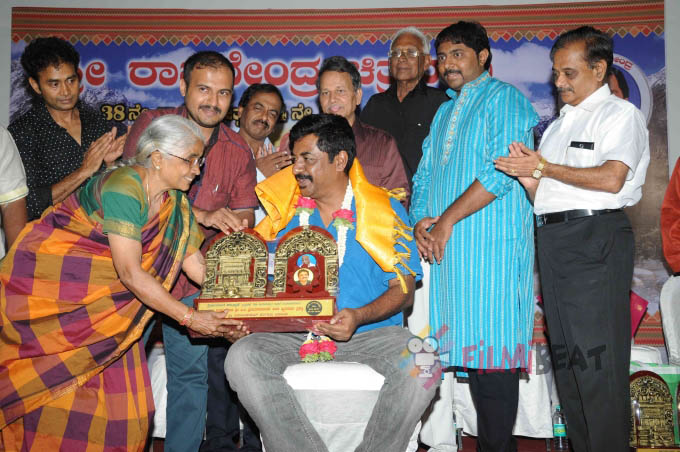 Sri Raghavendra Chitravani Awards 2015