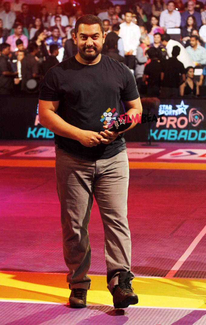 Celebs At Pro Kabaddi League 2015 - Opening ceremony
