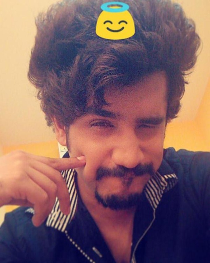 30 Suyyash Rai Photos: Find Latest HD Images, Pictures, Stills & Pics ...