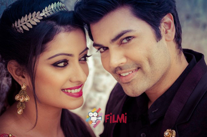 Ganesh Venkatraman And Nisha Krishnan Pre-Wedding Photo Shoot