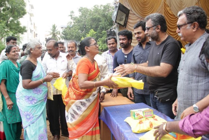 Nadigar Sangam Diwali Gift Distribution