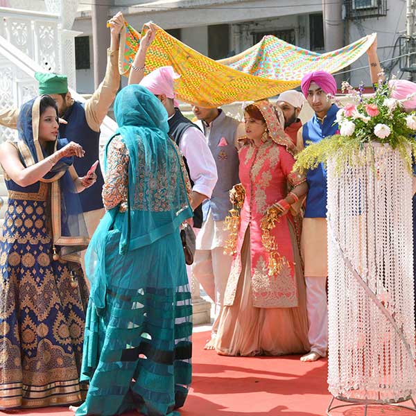 Inside Photos of Arya Babbar & Jasmine Puri Marriage