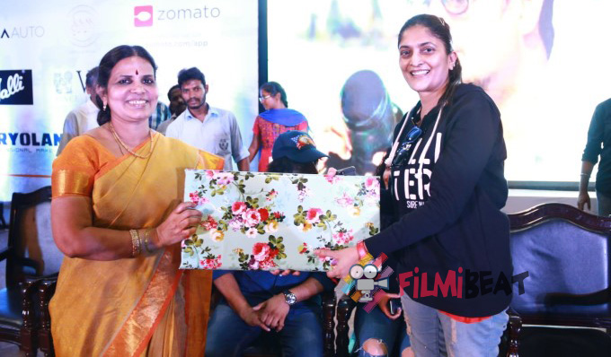 Irudhi Suttru Team At Ethiraj College For Irudhi Suttru Promotions