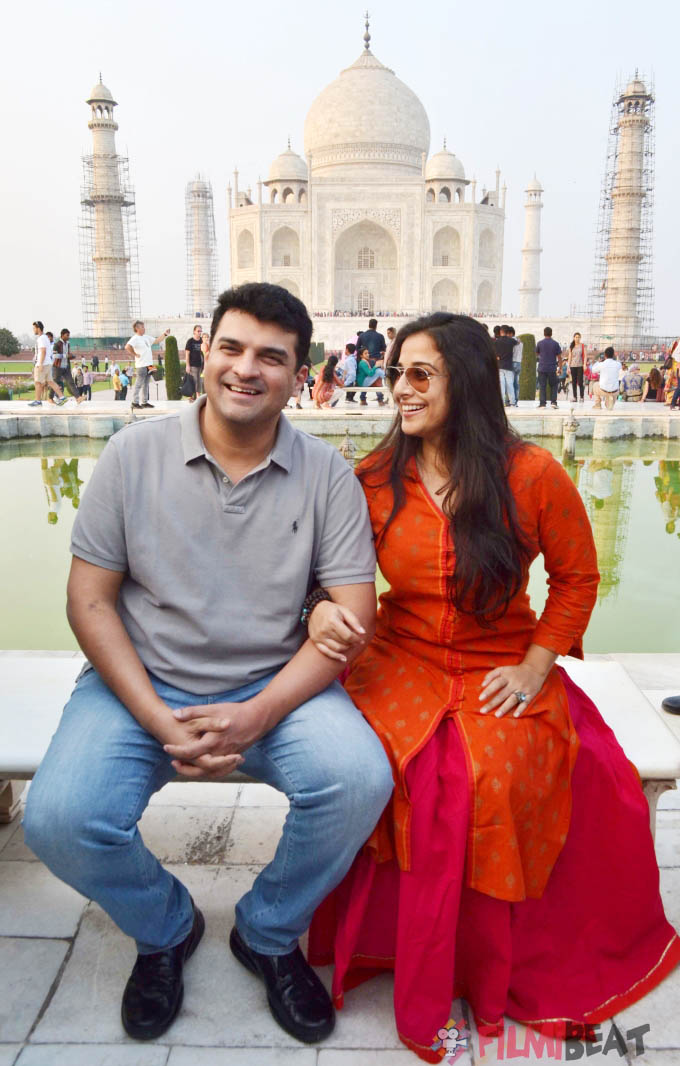 Vidya Balan Visit Taj Mahal With Her Husband Siddharth Roy Kapur