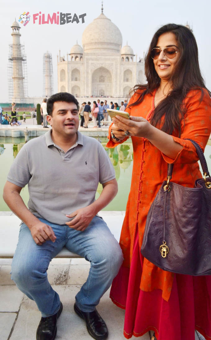 Vidya Balan Visit Taj Mahal With Her Husband Siddharth Roy Kapur