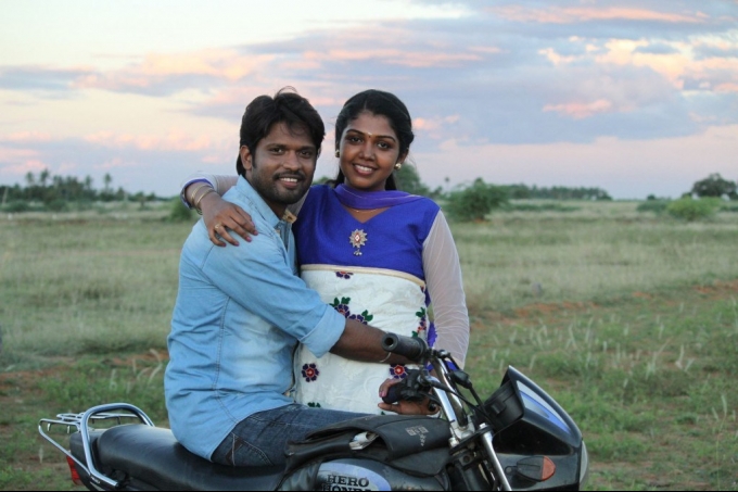 Enakku Veru Engum Kilaigal Kidaiyathu