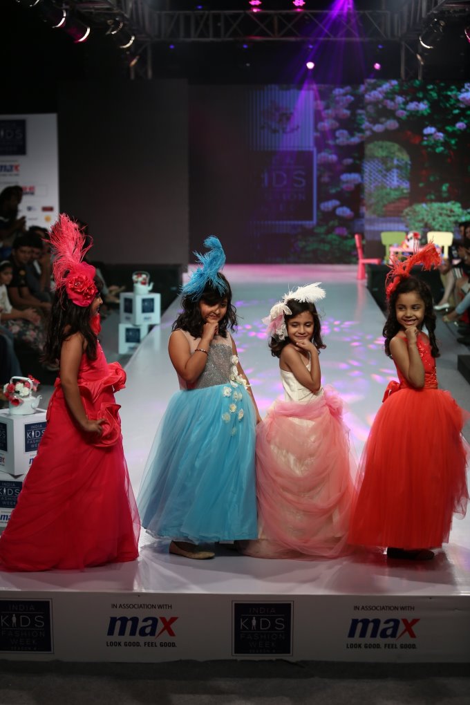 Bollywood Celebs At India Kids Fashion Week 2016