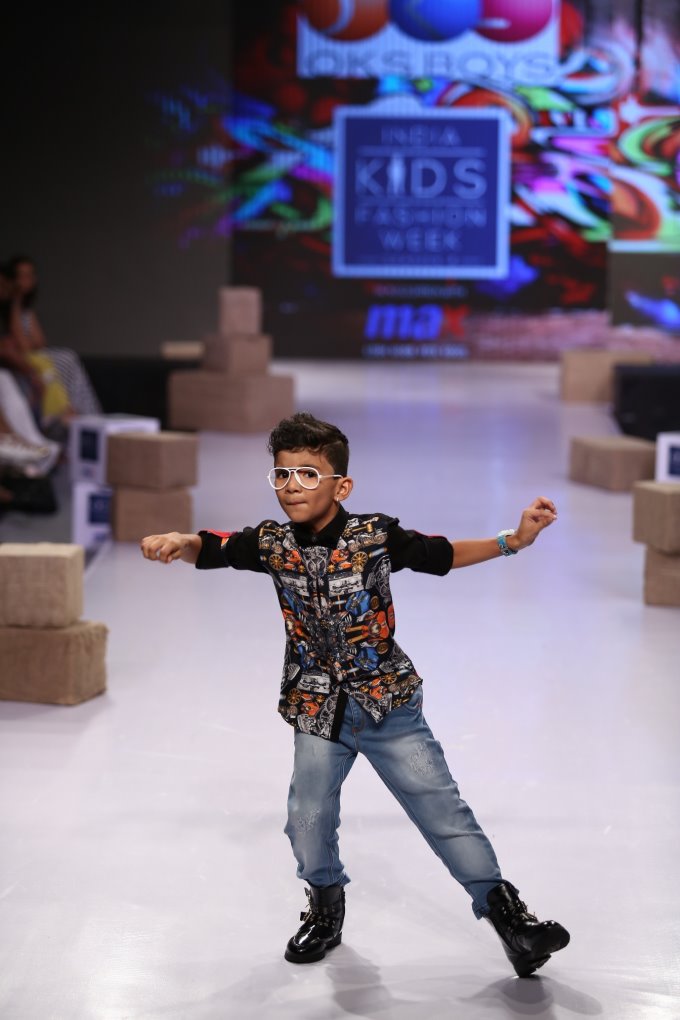 Bollywood Celebs At India Kids Fashion Week 2016