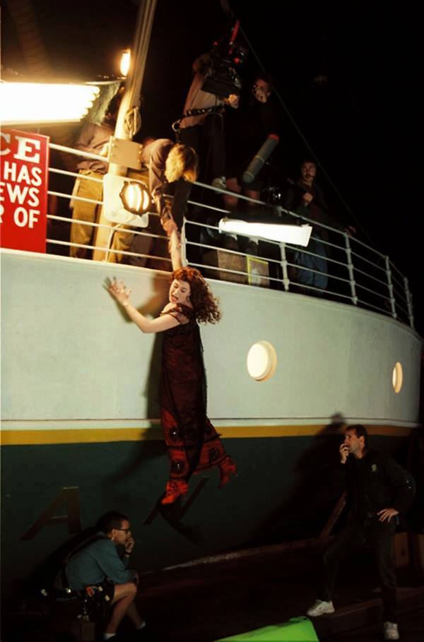 Rare Photos Of Titanic Movie Behind the Scenes
