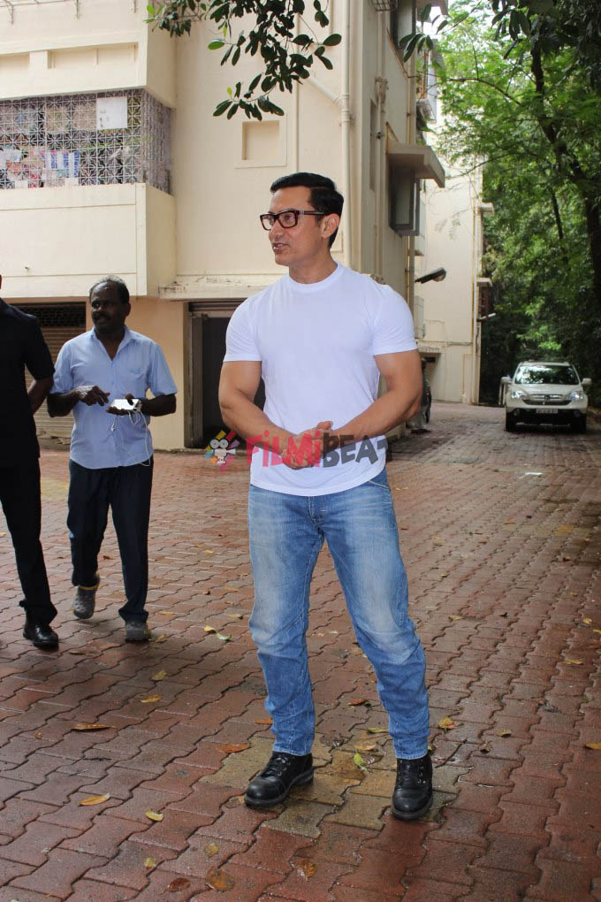Aamir Khan Celebrates EID With Media
