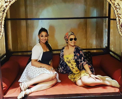 Chitrashi Rawat Holidaying With Friend Shruti Ulfat In Goa