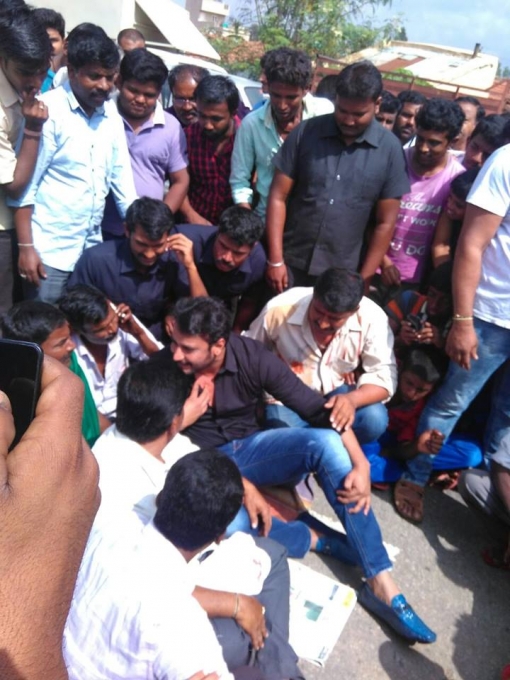 Challenging Star Darshan Protest For Cauvery Water Issue In Mandya