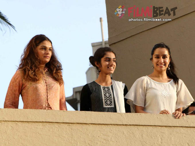 Shraddha Kapoor Celebrates Ganesh Chaturthi 2016