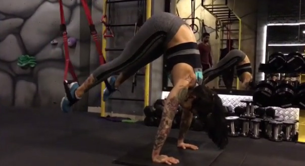 VJ Bani Workout Will Give You Motivation To Hit Gym Today