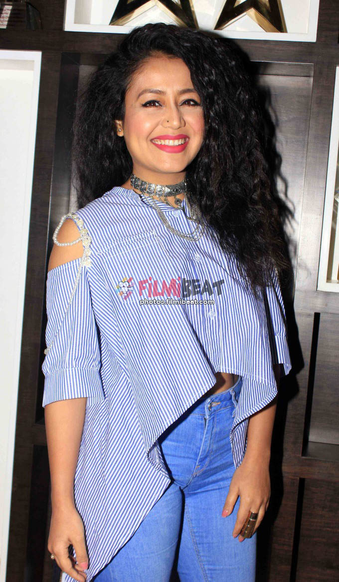 Bollywood Singer Neha Kakkar Live performance at The Regency Antilia