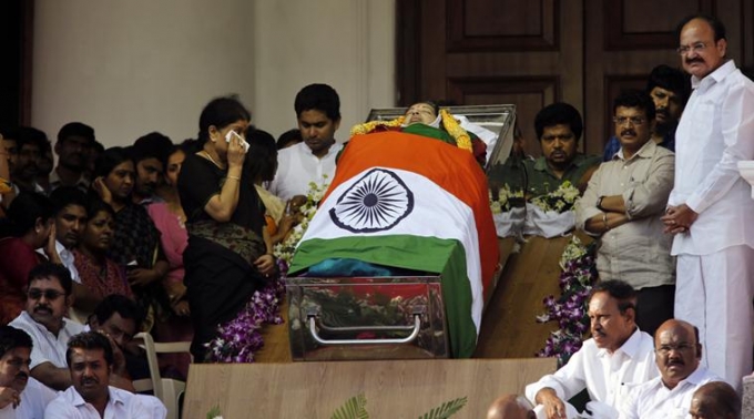 Celebs Pay Homage To CM Jayalalithaa