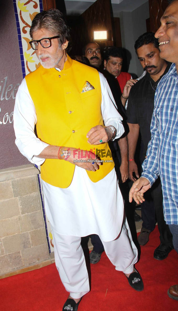 Amitabh Bachchan At Kirori Mal College Alumini Meet 2017